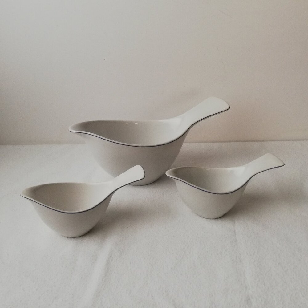 Royal Doulton x Terence Conran Modern Serving Set – Sculptural White Ceramic Set
